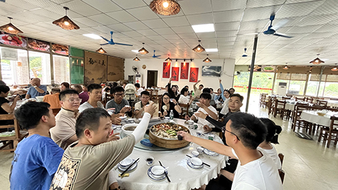 �격����-����Ʒ������