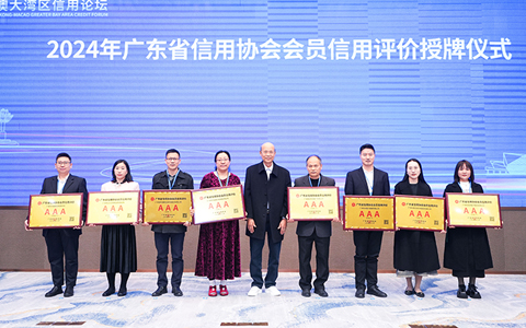 �격����-����Ʒ������