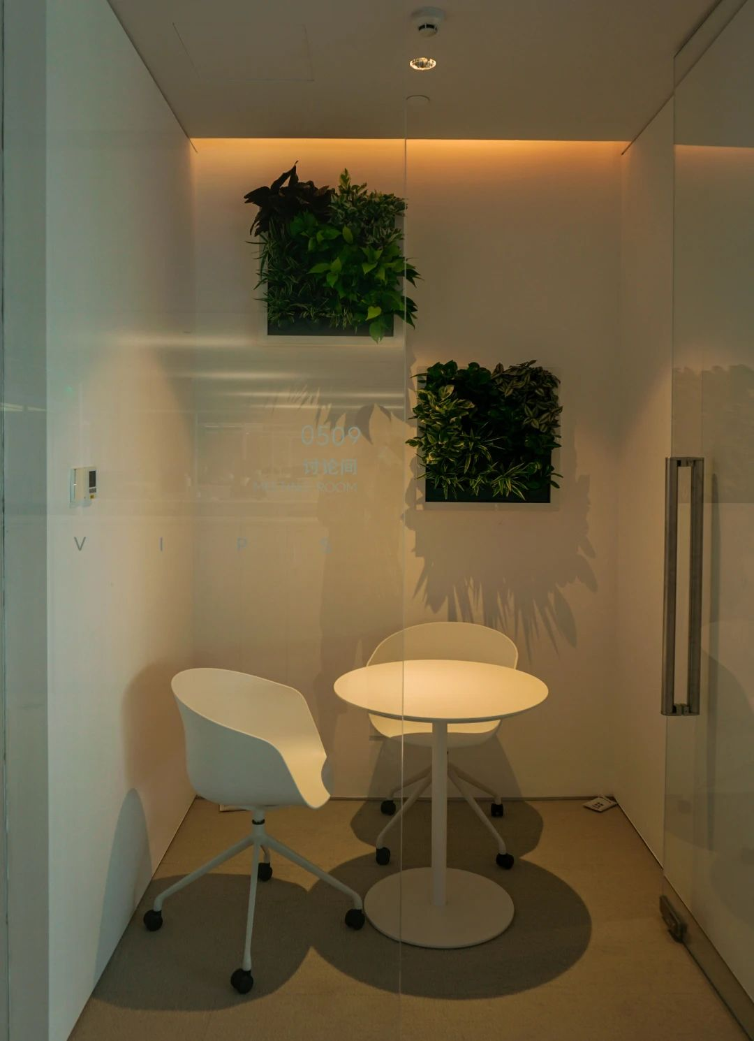 �격����-����Ʒ������