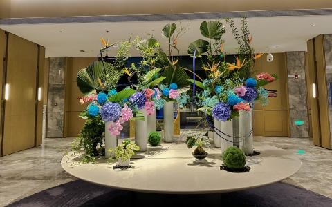 ��ů�������격����԰��������������ʢ��