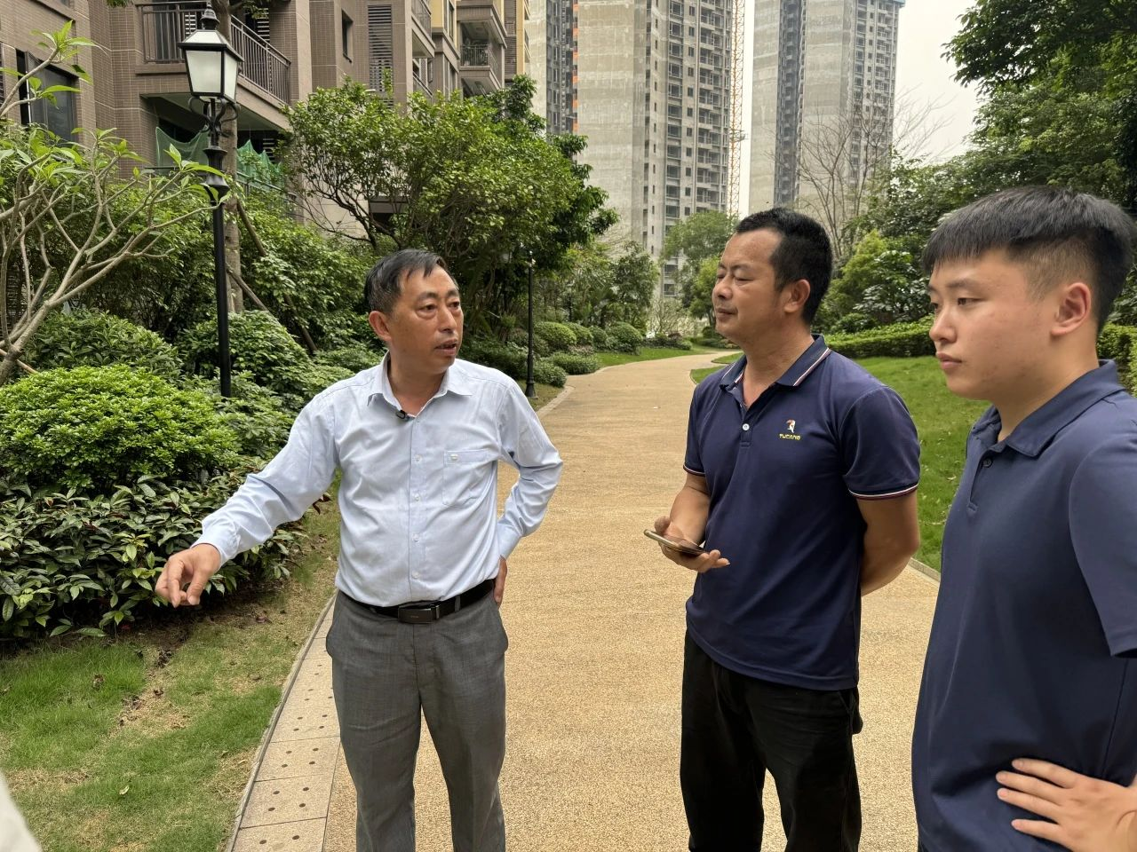 �격����-����Ʒ������