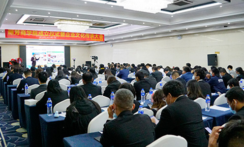 �격������ѧԺ����